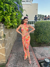 Load image into Gallery viewer, Summer splash Multiuse Wrap
